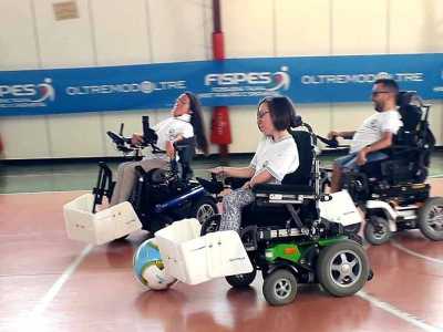Della squadra fanno parte due donne: il regolamento ammette infatti l'esistenza di team misti